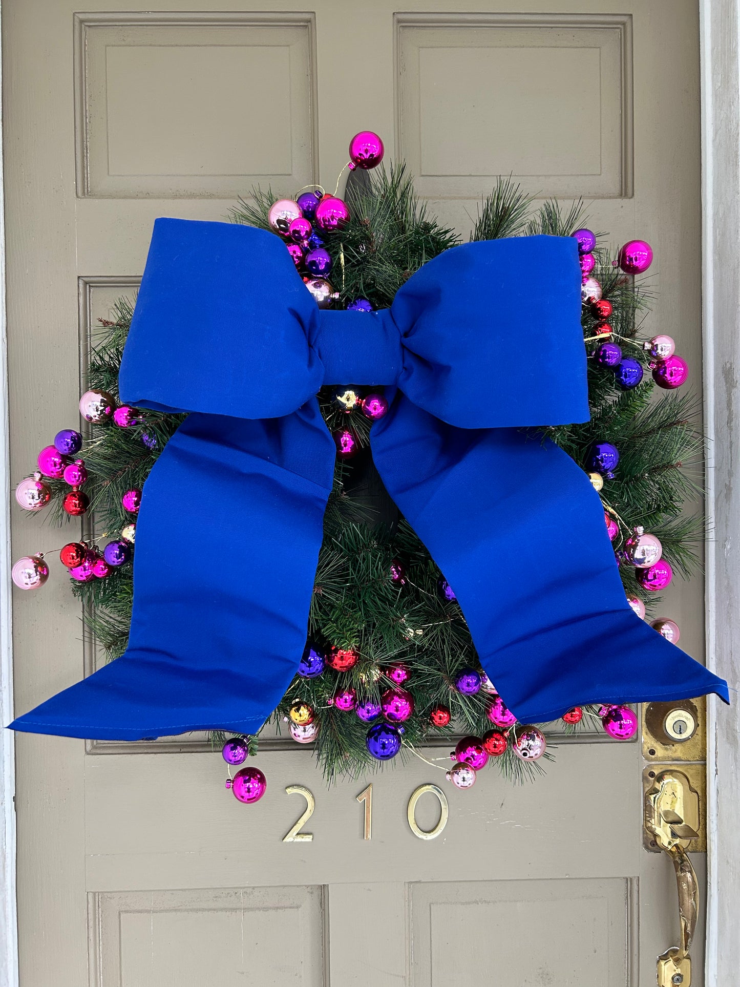 Holiday Heritage 12-Inch Two Loop Royal Blue Outdura Bow