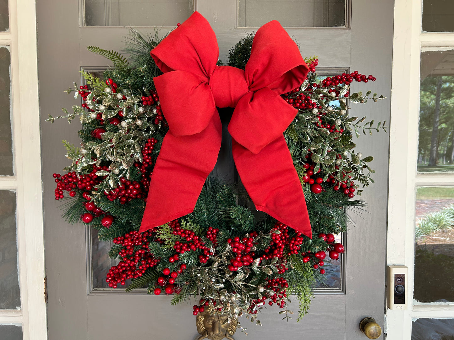 Holiday Heritage 12-Inch Four Loop Red Outdura Bow