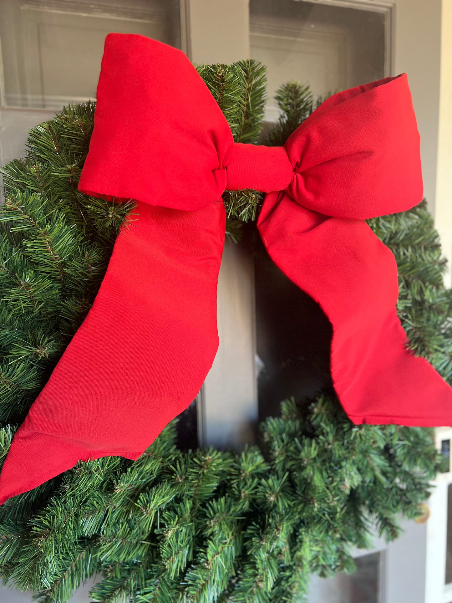 Holiday Heritage 18-Inch Two Loop Red Outdura Bow